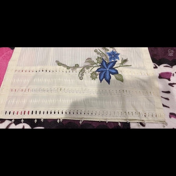 Pakistani dresses - Picture 5 of 12